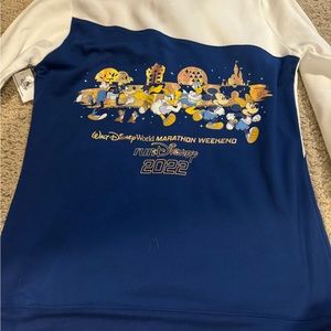 New 2022 Disney World RunDisney Marathon Weekend Jacket S Run Disney Rare LE HTF